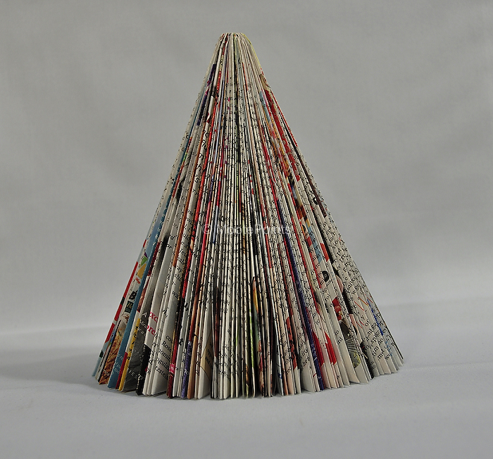 Sculptural-Reader's Digest Classic Christmas Tree.jpg